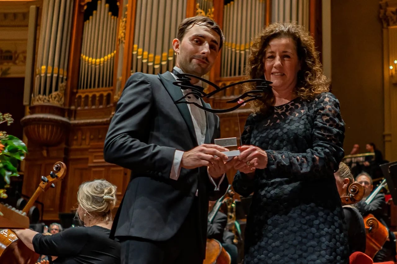 Slagwerker Dominique Vleeshouwers onderscheiden met Nederlandse Muziekprijs