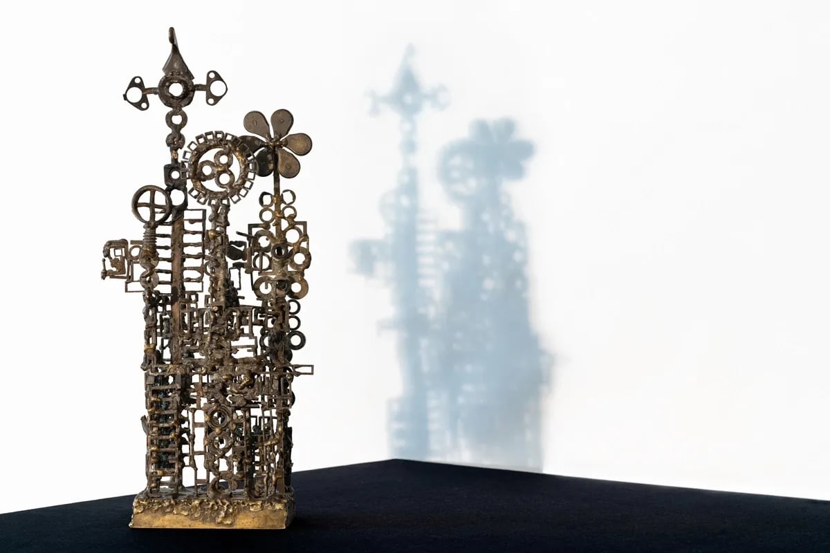 De wisselsculptuur 'John Coltrane' van Jan Wolkers | Foto: Floris Kok