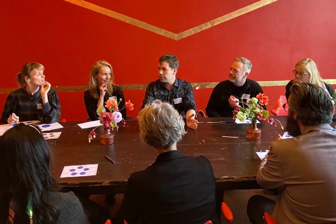 Bijeenkomst van het Fonds Podiumkunsten, het Interprovinciaal Overleg (IPO) en de Vereniging van Nederlandse Gemeenten (VNG) in Utrecht.