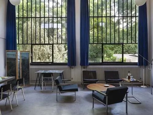 Open oproep Van Doesburghuis Parijs