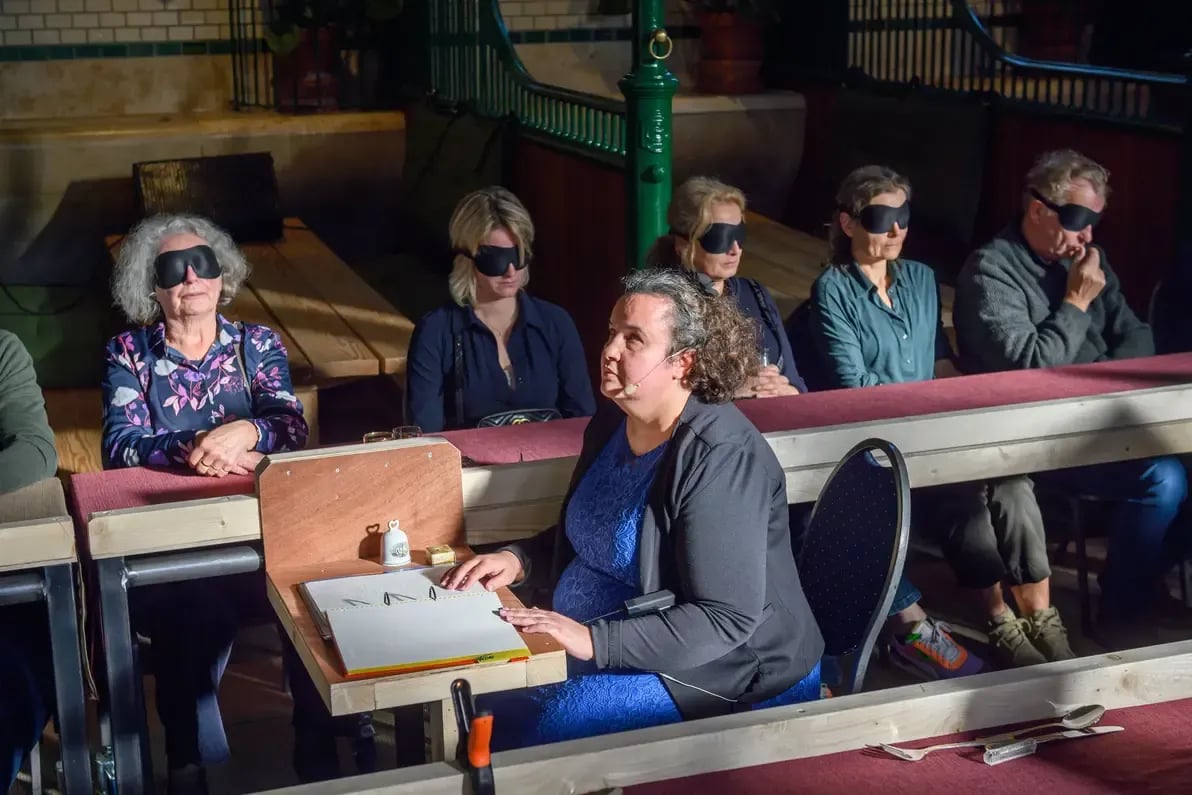 RIMPELINGEN, het geheim van een hofhouding | Foto: © Claudia Otten