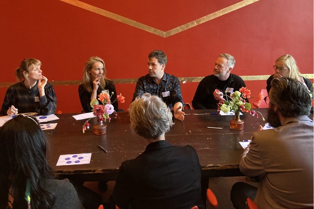 Bijeenkomst van het Fonds Podiumkunsten, het Interprovinciaal Overleg (IPO) en de Vereniging van Nederlandse Gemeenten (VNG) in Utrecht.