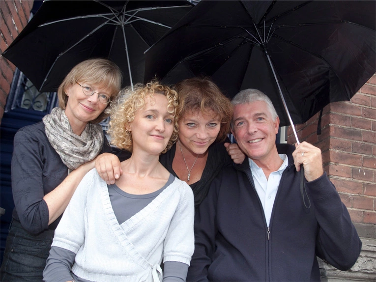 Brisk Recorder Quartet Amsterdam. Van links naar rechts Alide Verheij, Marjan Banis, Saskia Coolen en Bert Honig (foto Hans van den Bogaard)